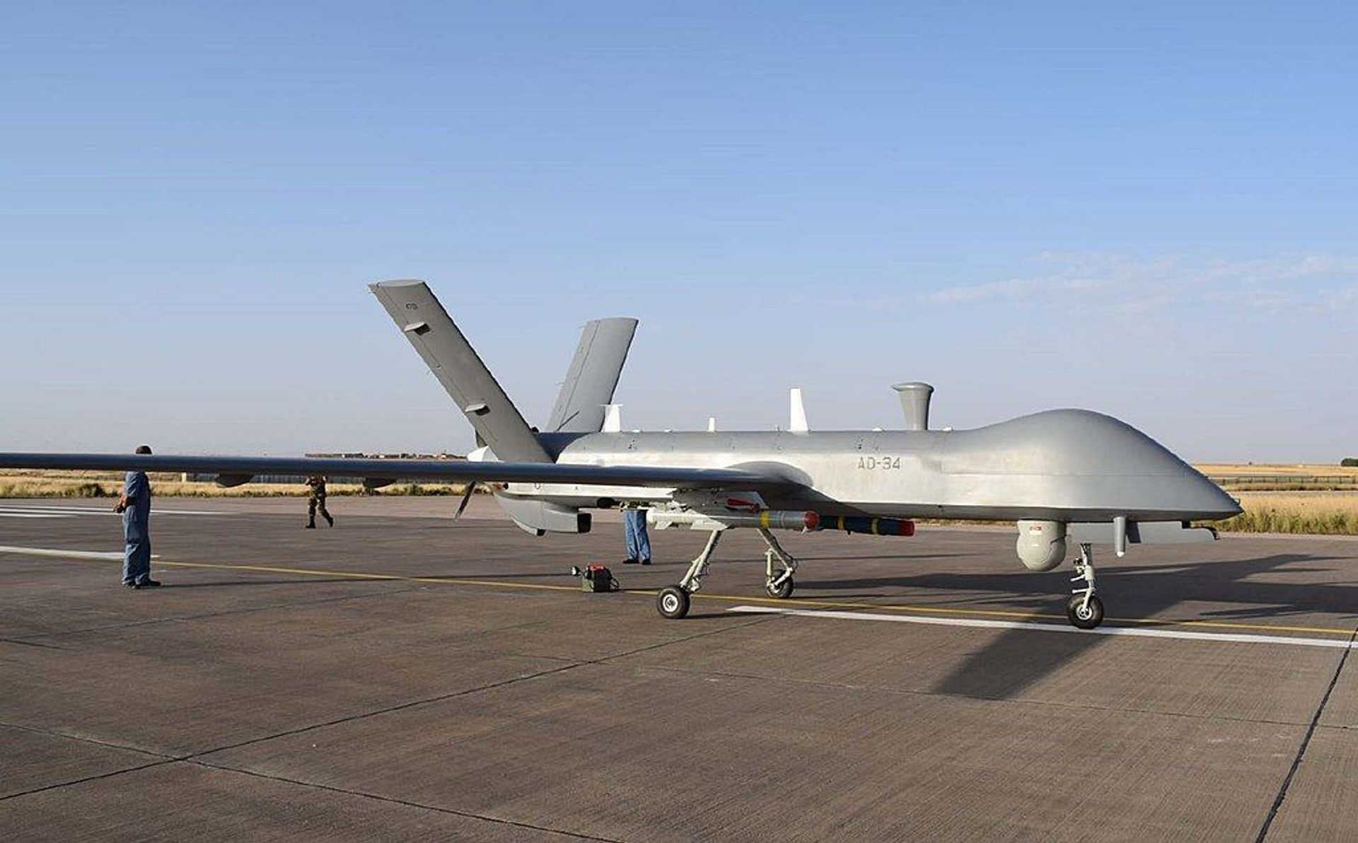 Video: Houthi Missile Shoots Down What They Claim Was ‘American MQ-9’ Drone Over Mar'ib - Sputnik International, 1920, 24.03.2021