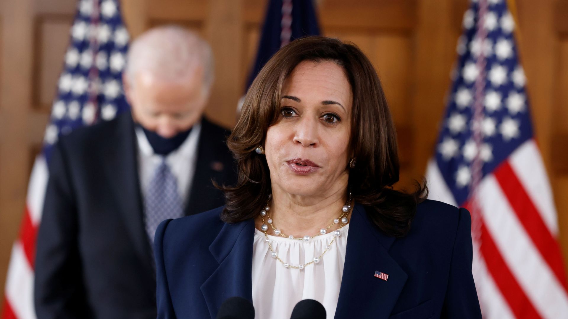 US President Joe Biden and Vice President Kamala Harris deliver remarks after a meeting with Asian-American leaders to discuss the ongoing attacks and threats against the community, during a stop at Emory University in Atlanta, Georgia, US, 19 March 2021 US President Joe Biden and Vice President Kamala Harris deliver remarks after a meeting with Asian-American leaders to discuss the ongoing attacks and threats against the community, during a stop at Emory University in Atlanta, Georgia, US, 19 March 2021 - Sputnik International, 1920, 28.04.2021