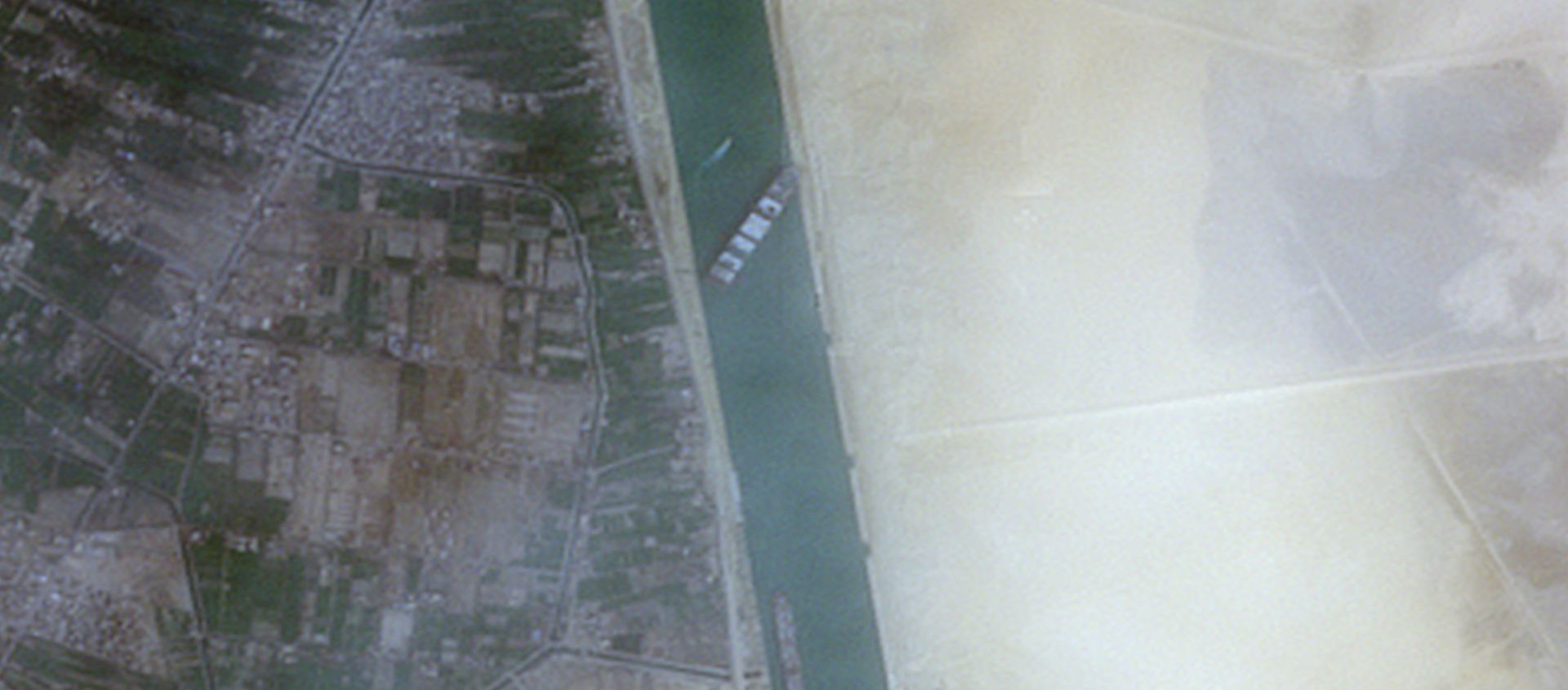 Major Inconvenience: Behold Ever Given, The Ship Blocking Suez Canal Major Inconvenience: Behold Ever Given, The Ship Blocking Suez Canal - Sputnik International, 1920, 26.03.2021