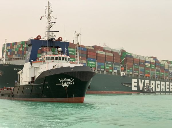 Major Inconvenience: Behold Ever Given, The Ship Blocking Suez Canal - Sputnik International