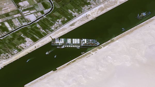 A satellite image shows stranded container ship Ever Given after it ran aground in Suez Canal, Egypt March 25, 2021. CNES/AIRBUS DS via REUTERS - Sputnik International