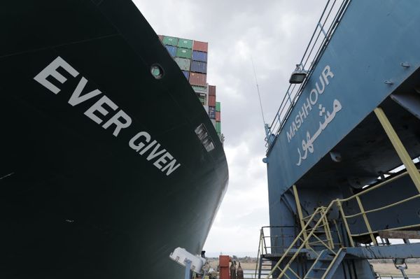 Major Inconvenience: Behold Ever Given, The Ship Blocking Suez Canal - Sputnik International