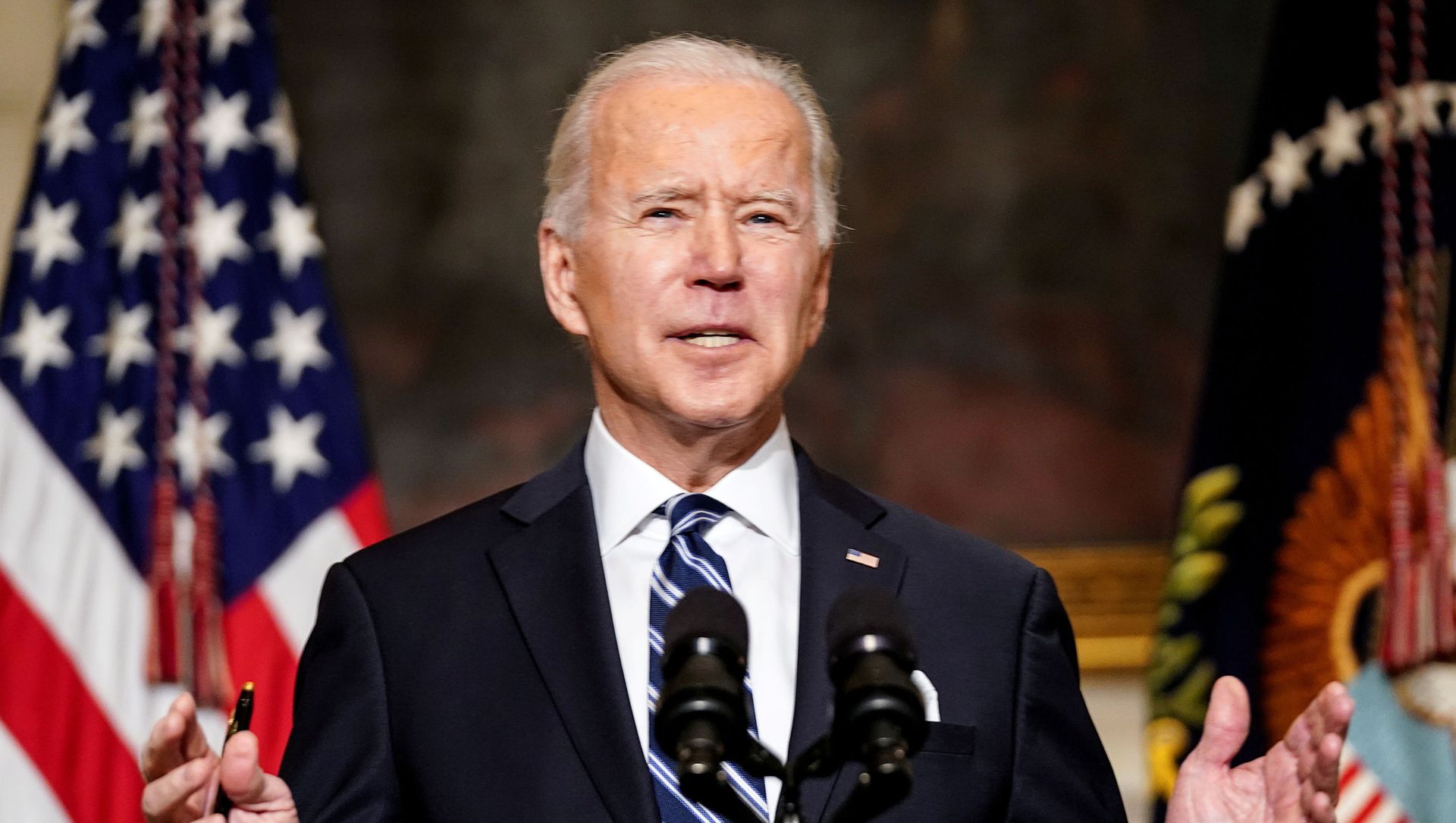 U.S. President Joe Biden delivers remarks on tackling climate change prior to signing executive actions in the State Dining Room at the White House in Washington, U.S., January 27, 2021 U.S. President Joe Biden delivers remarks on tackling climate change prior to signing executive actions in the State Dining Room at the White House in Washington, U.S., January 27, 2021 - Sputnik International, 1920, 28.03.2021