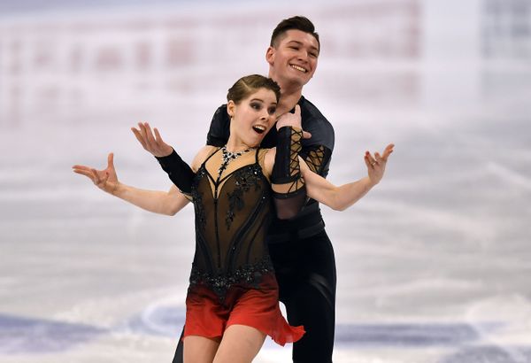 Russian pair Anastasia Mishina and Aleksandr Galliamov perform during the Pairs Short Programme. Russian pair Anastasia Mishina and Aleksandr Galliamov perform during the Pairs Short Programme. - Sputnik International