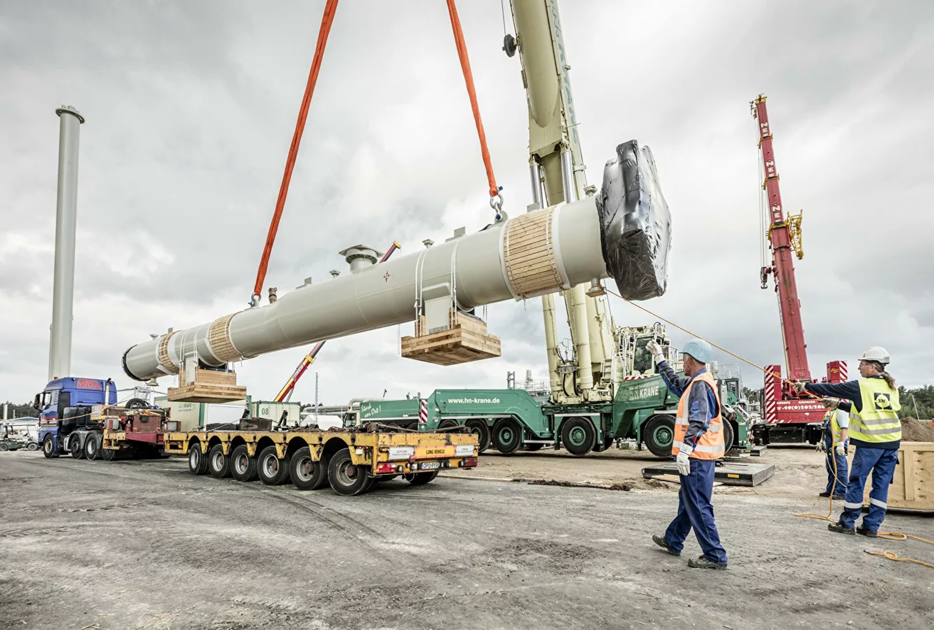 Russian Vessel Starts Nord Stream 2 Pipelaying in Danish Waters - Sputnik International, 1920, 27.04.2021