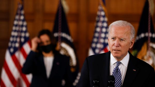 U.S. President Joe Biden and Vice President Kamala Harris deliver remarks after a meeting with Asian-American leaders to discuss the ongoing attacks and threats against the community, during a stop at Emory University in Atlanta, Georgia, U.S., March 19, 2021 - Sputnik International