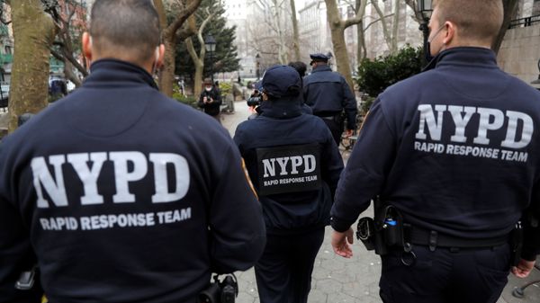 Members of the New York Police Department (NYPD) Community Affairs Rapid Response Team patrol through the Chinatown section of Manhattan following the deadly shootings at three spas in Georgia, in New York City, New York, U.S., March 17, 2021 - Sputnik International