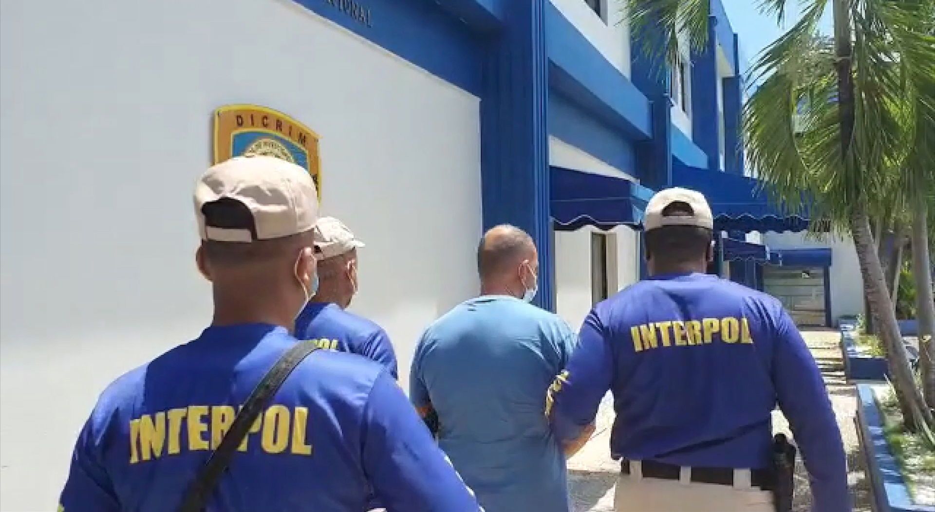Police Capture Alleged Mafia Fugitive After Spotting Him in YouTube Cooking Videos Police Capture Alleged Mafia Fugitive After Spotting Him in YouTube Cooking Videos - Sputnik International, 1920, 30.03.2021