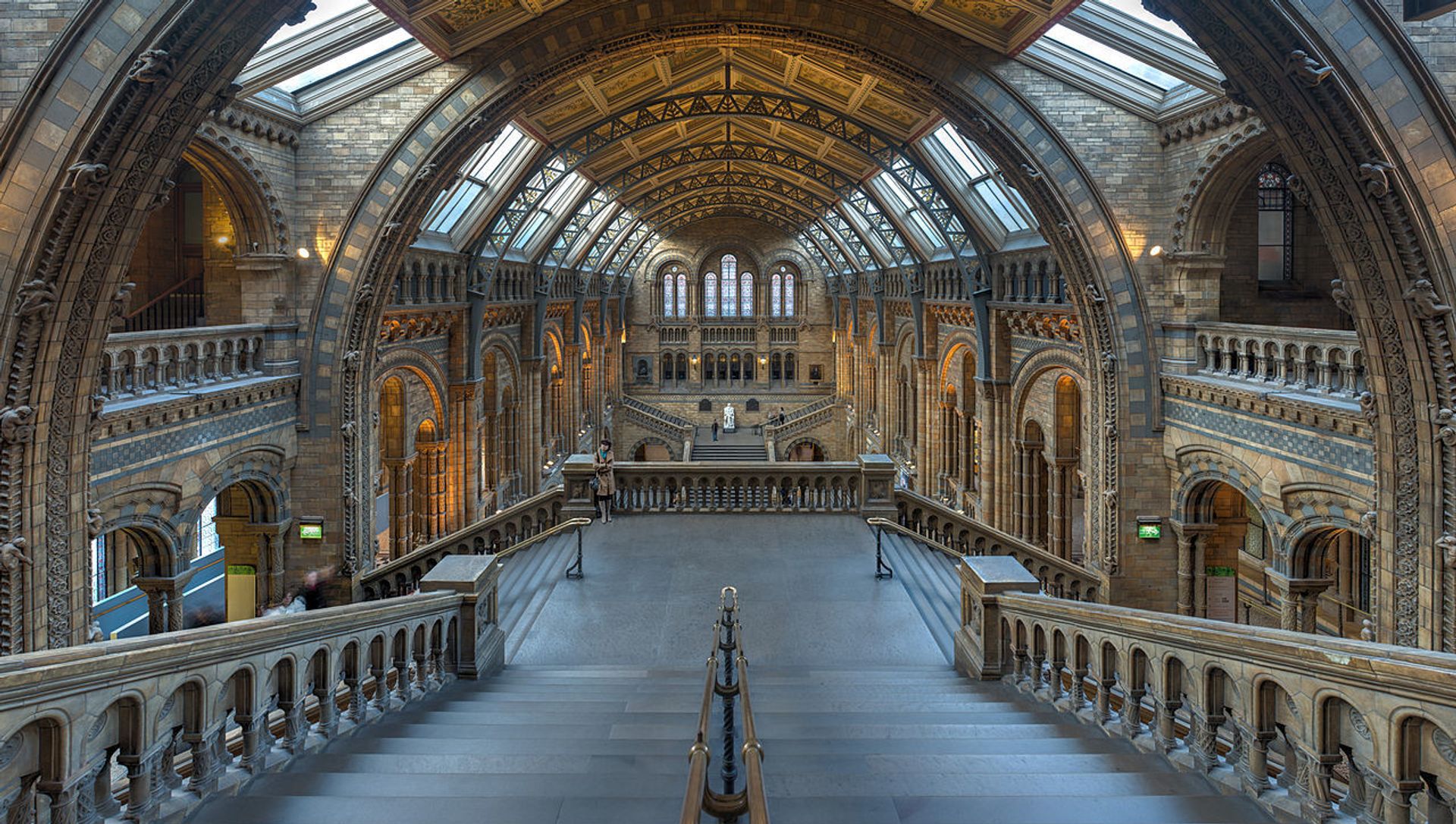 Natural History Museum Main Hall, London, UK Natural History Museum Main Hall, London, UK - Sputnik International, 1920, 31.03.2021