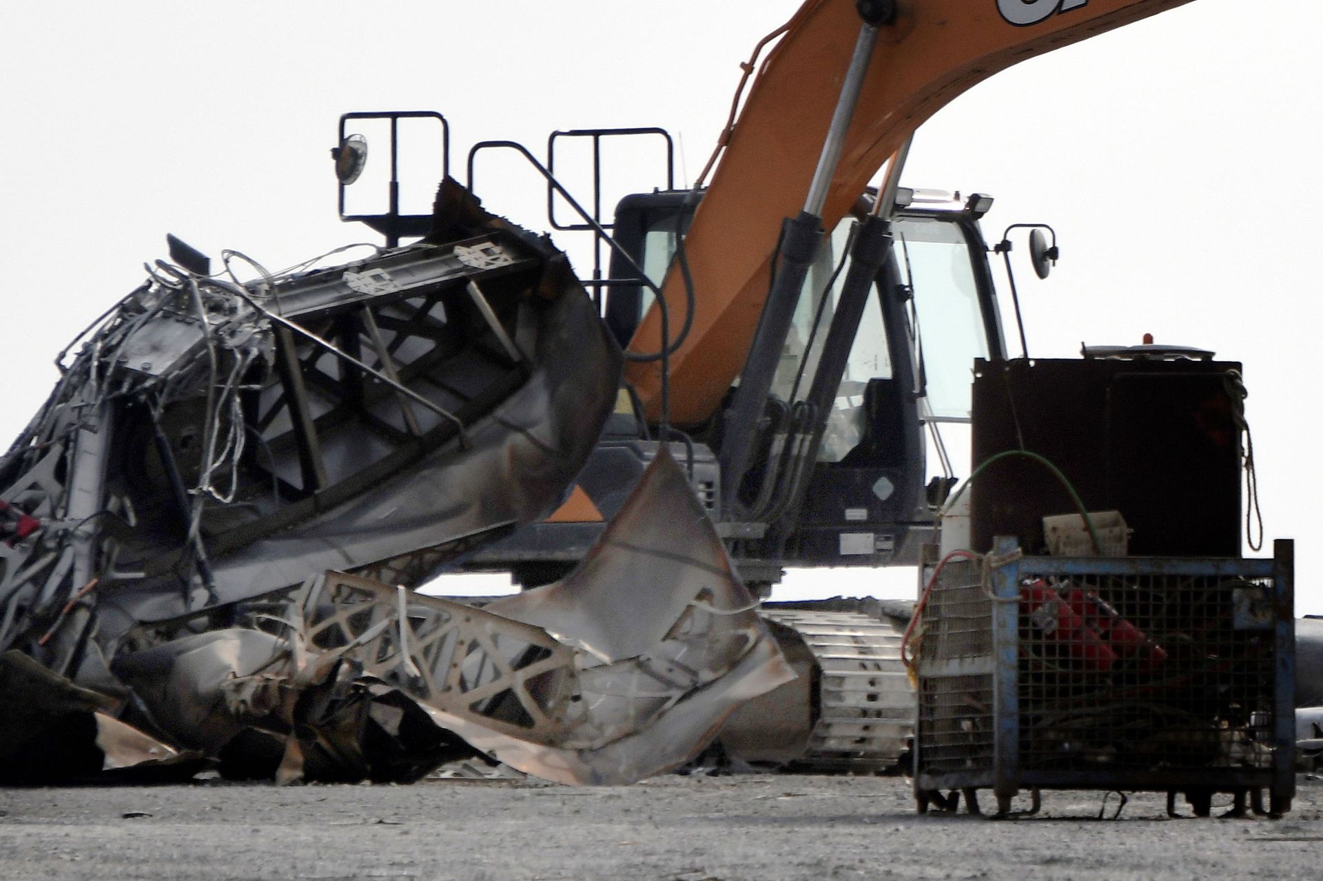 Photos: Naturalists Fret After SpaceX’s Rocket Explosion Litters Nearby Wetland With Debris Photos: Naturalists Fret After SpaceX’s Rocket Explosion Litters Nearby Wetland With Debris - Sputnik International, 1920, 01.04.2021