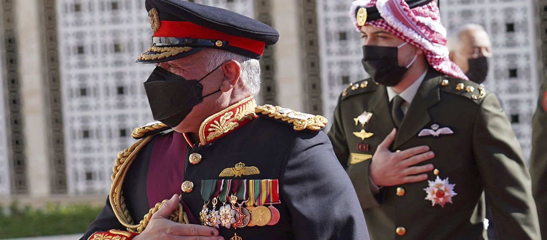 In this photo released by the Royal Hashemite Court, Jordan's King Abdullah II arrives for the inauguration of the 19th Parliament’s non-ordinary session to deliver a speech from the throne, in Amman Jordan, Thursday, Dec. 10, 2020. In this photo released by the Royal Hashemite Court, Jordan's King Abdullah II arrives for the inauguration of the 19th Parliament’s non-ordinary session to deliver a speech from the throne, in Amman Jordan, Thursday, Dec. 10, 2020. - Sputnik International, 1920, 03.04.2021