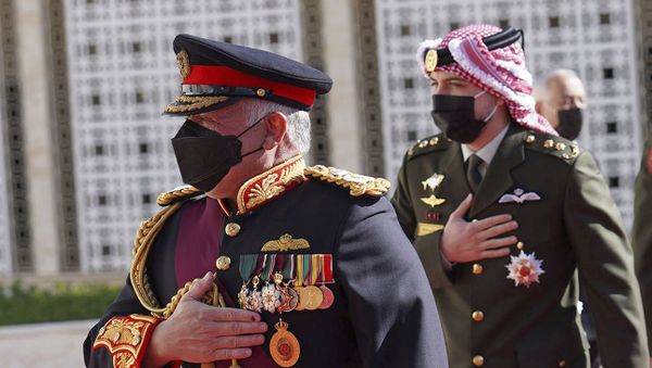 In this photo released by the Royal Hashemite Court, Jordan's King Abdullah II arrives for the inauguration of the 19th Parliament’s non-ordinary session to  deliver a speech from the throne, in Amman Jordan, Thursday, Dec. 10, 2020.  - Sputnik International