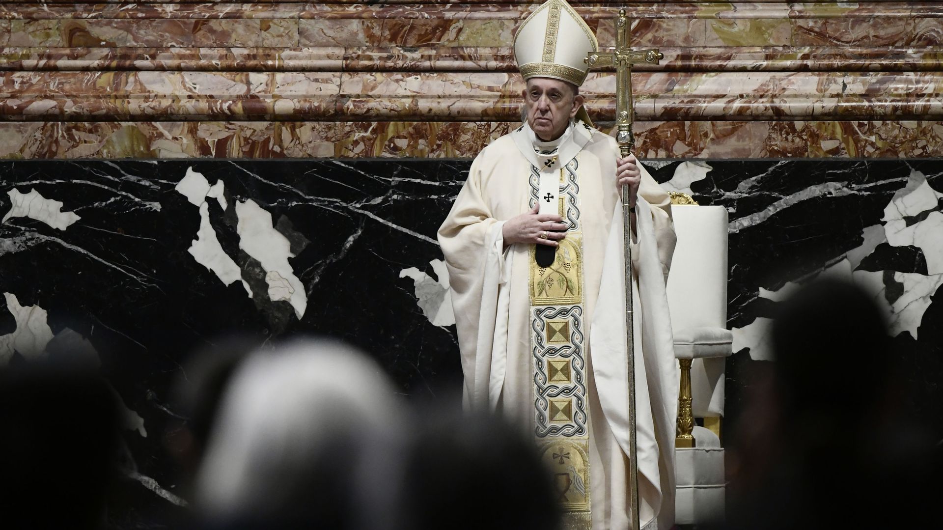 Pope Francis celebrates Easter Mass at St. Peter's Basilica at The Vatican Sunday, April 4, 2021, during the Covid-19 coronavirus pandemic - Sputnik International, 1920, 04.07.2021