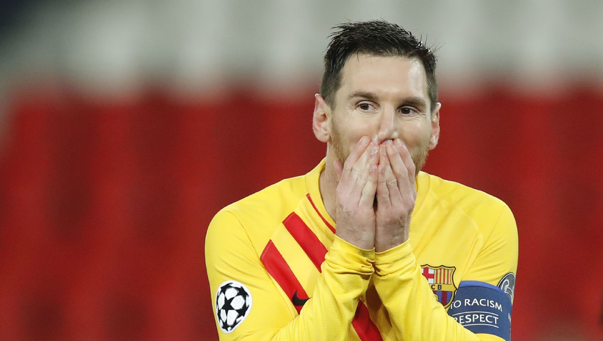 Barcelona's Lionel Messi reacts after a missed a penalty shot during the Champions League, round of 16, second leg soccer match between Paris Saint-Germain and FC Barcelona at the Parc des Princes stadium in Paris on Wednesday, March 10, 2021 - Sputnik International, 1920, 04.04.2021