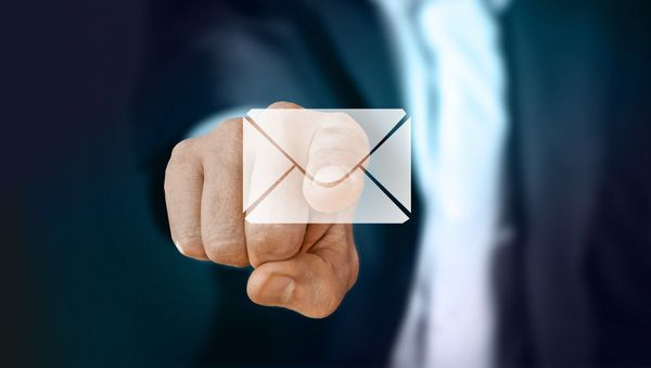 E-mail - Sputnik International