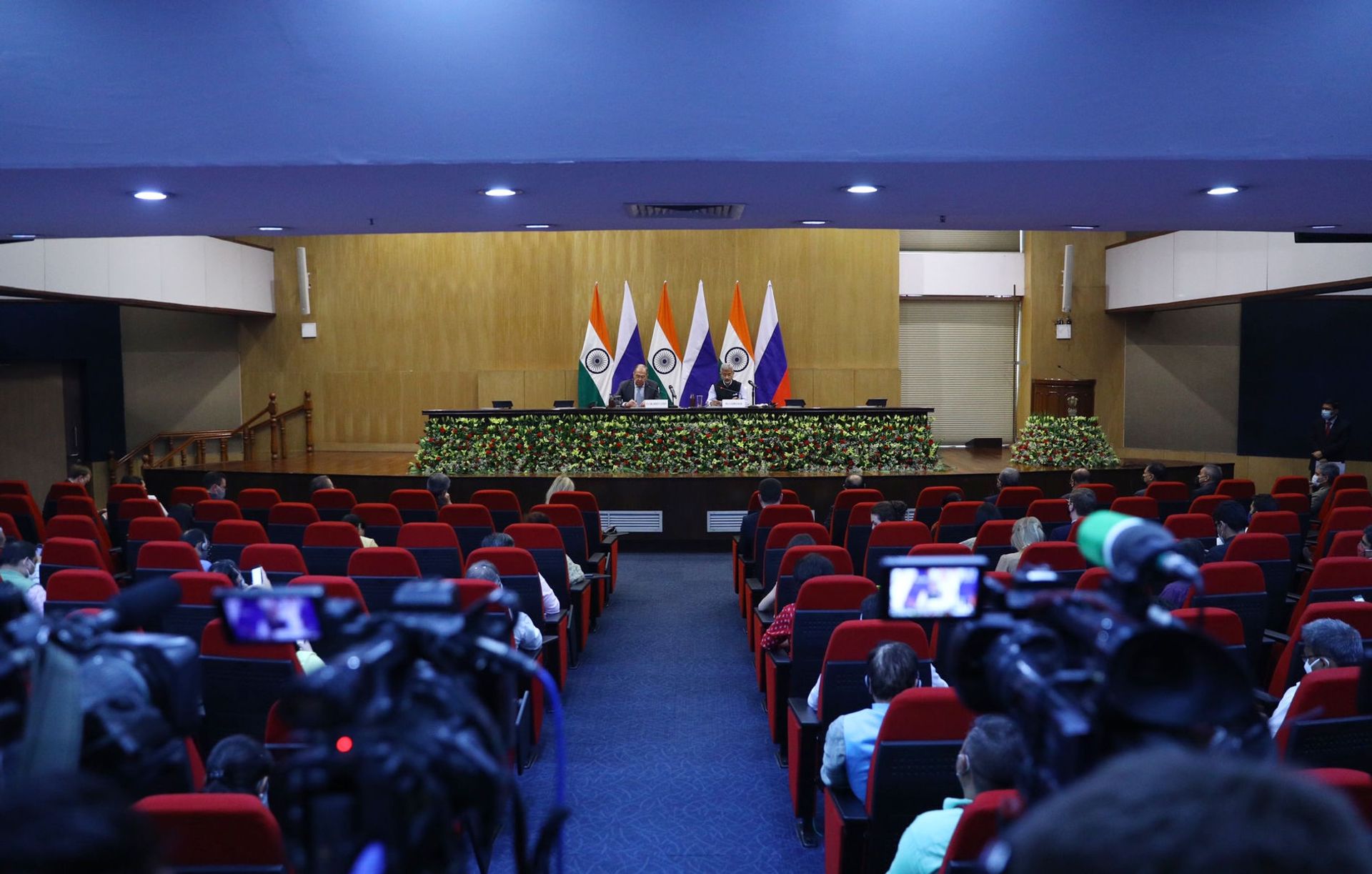 India, Russia Believe Military Alliance Like ‘Asian NATO’ Will be Counterproductive: FM Lavrov India, Russia Believe Military Alliance Like ‘Asian NATO’ Will be Counterproductive: FM Lavrov - Sputnik International, 1920, 06.04.2021