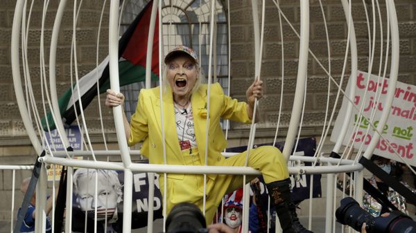 Anarchy in UK: Iconic Designer Vivienne Westwood Turns 80  - Sputnik International