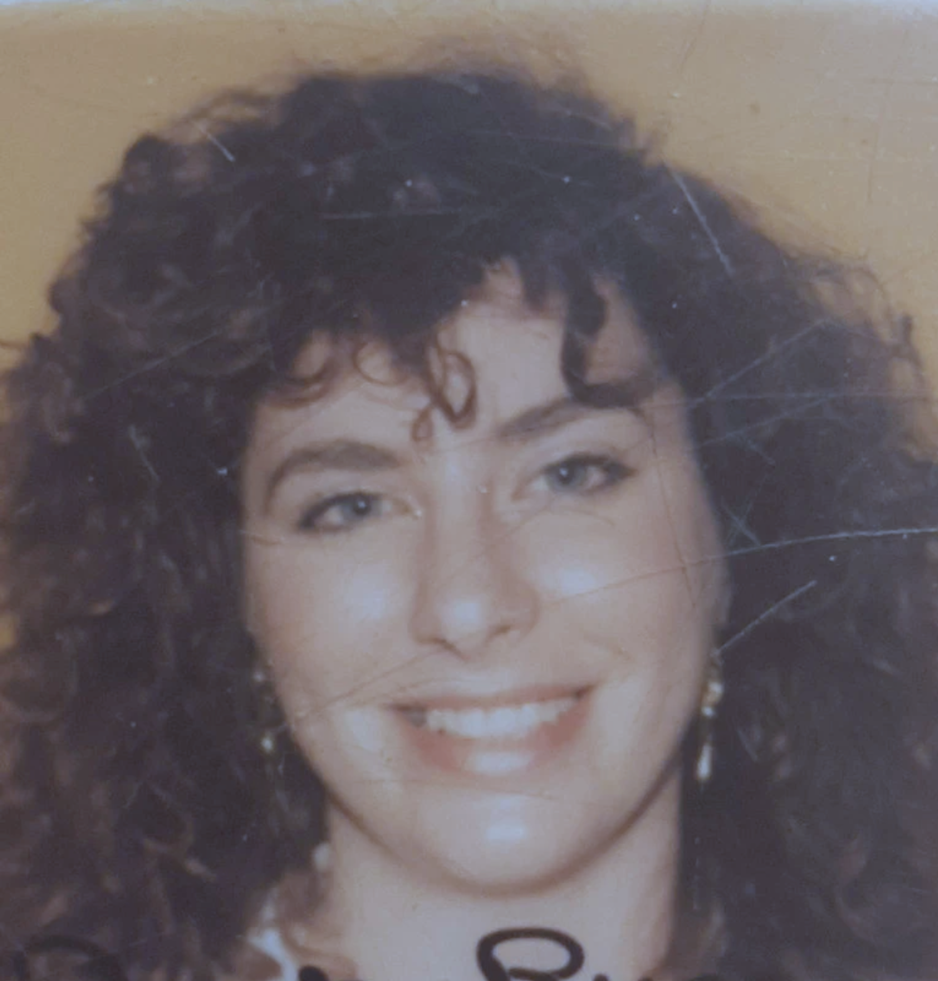 Exclusive: How Tara Reade Was Branded a Russian Asset for Sexual Assault Claims Against Joe Biden Exclusive: How Tara Reade Was Branded a Russian Asset for Sexual Assault Claims Against Joe Biden - Sputnik International, 1920, 10.04.2021