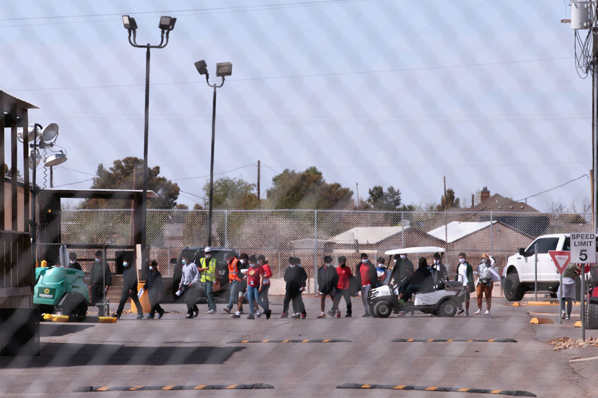 US Border Patrol Council Chief Reveals Why Kamala Harris 'Avoids' Visiting Migrant-Hit South US Border Patrol Council Chief Reveals Why Kamala Harris 'Avoids' Visiting Migrant-Hit South - Sputnik International, 1920, 18.04.2021