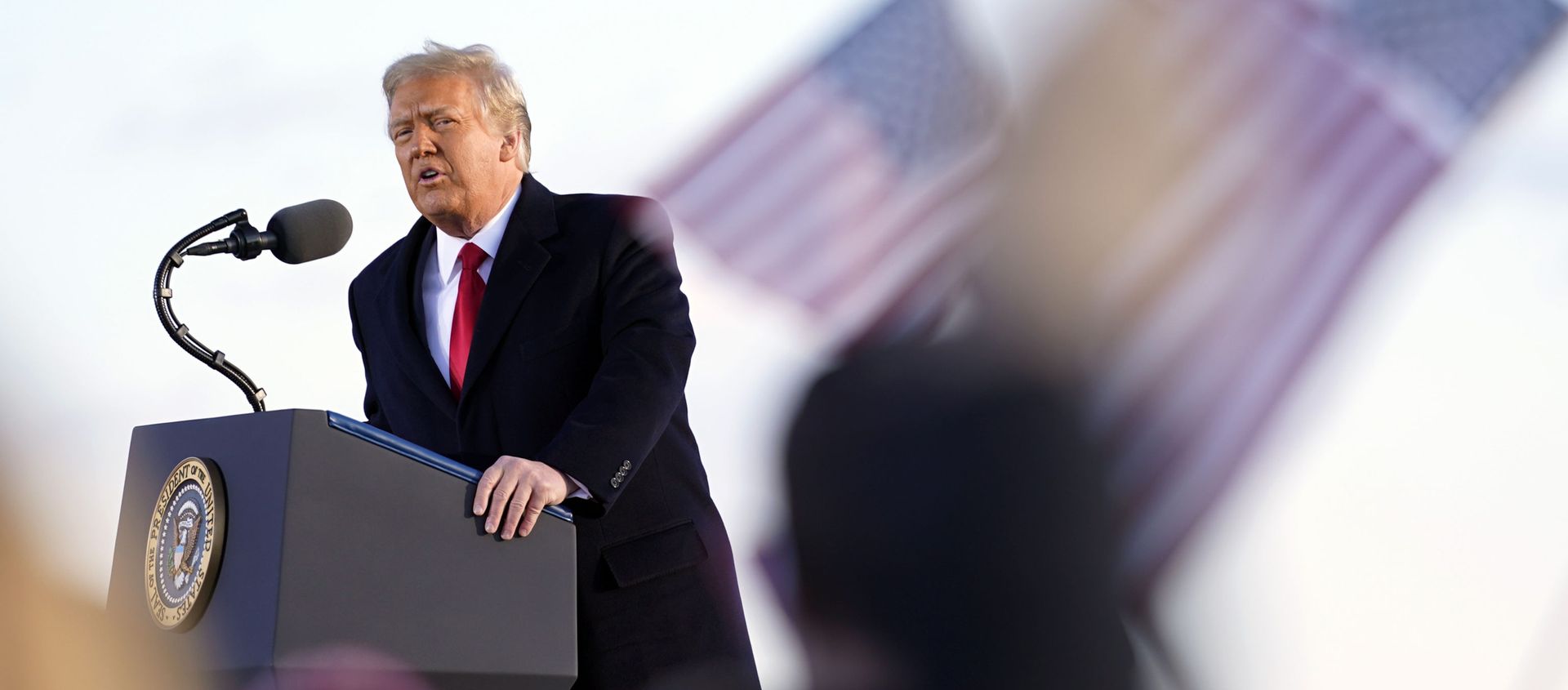President Donald Trump speaks before boarding Air Force One at Andrews Air Force Base, Md., Wednesday, Jan. 20, 2021. President Donald Trump speaks before boarding Air Force One at Andrews Air Force Base, Md., Wednesday, Jan. 20, 2021. - Sputnik International, 1920, 13.04.2021