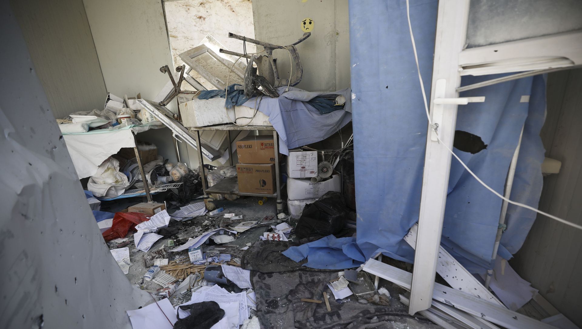 Damage from shelling is seen in hospital in Atareb, a town in rural western Aleppo, Syria, Sunday, March 22, 2021. Damage from shelling is seen in hospital in Atareb, a town in rural western Aleppo, Syria, Sunday, March 22, 2021. - Sputnik International, 1920, 14.04.2021