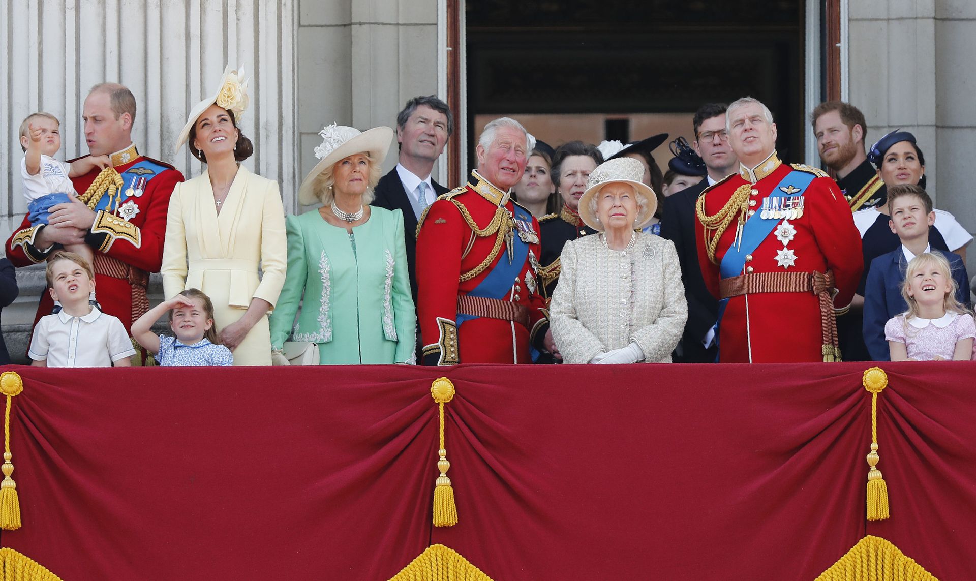 Britain's Queen Elizabeth, center, and members of the royal family attend the annual Trooping the Colour Ceremony in London, Saturday, June 8, 2019. Britain's Queen Elizabeth, center, and members of the royal family attend the annual Trooping the Colour Ceremony in London, Saturday, June 8, 2019. - Sputnik International, 1920, 23.11.2021