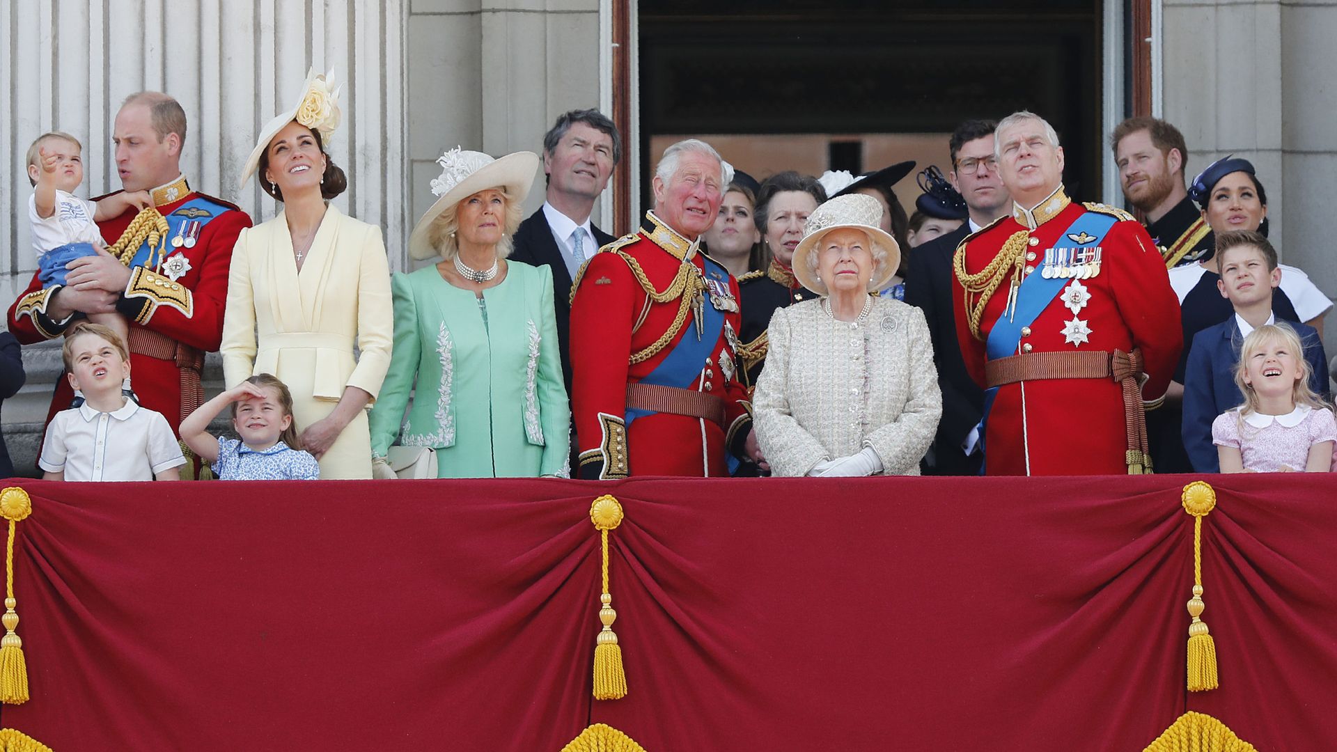 Britain's Queen Elizabeth, center, and members of the royal family attend the annual Trooping the Colour Ceremony in London, Saturday, June 8, 2019. Britain's Queen Elizabeth, center, and members of the royal family attend the annual Trooping the Colour Ceremony in London, Saturday, June 8, 2019. - Sputnik International, 1920, 19.05.2021