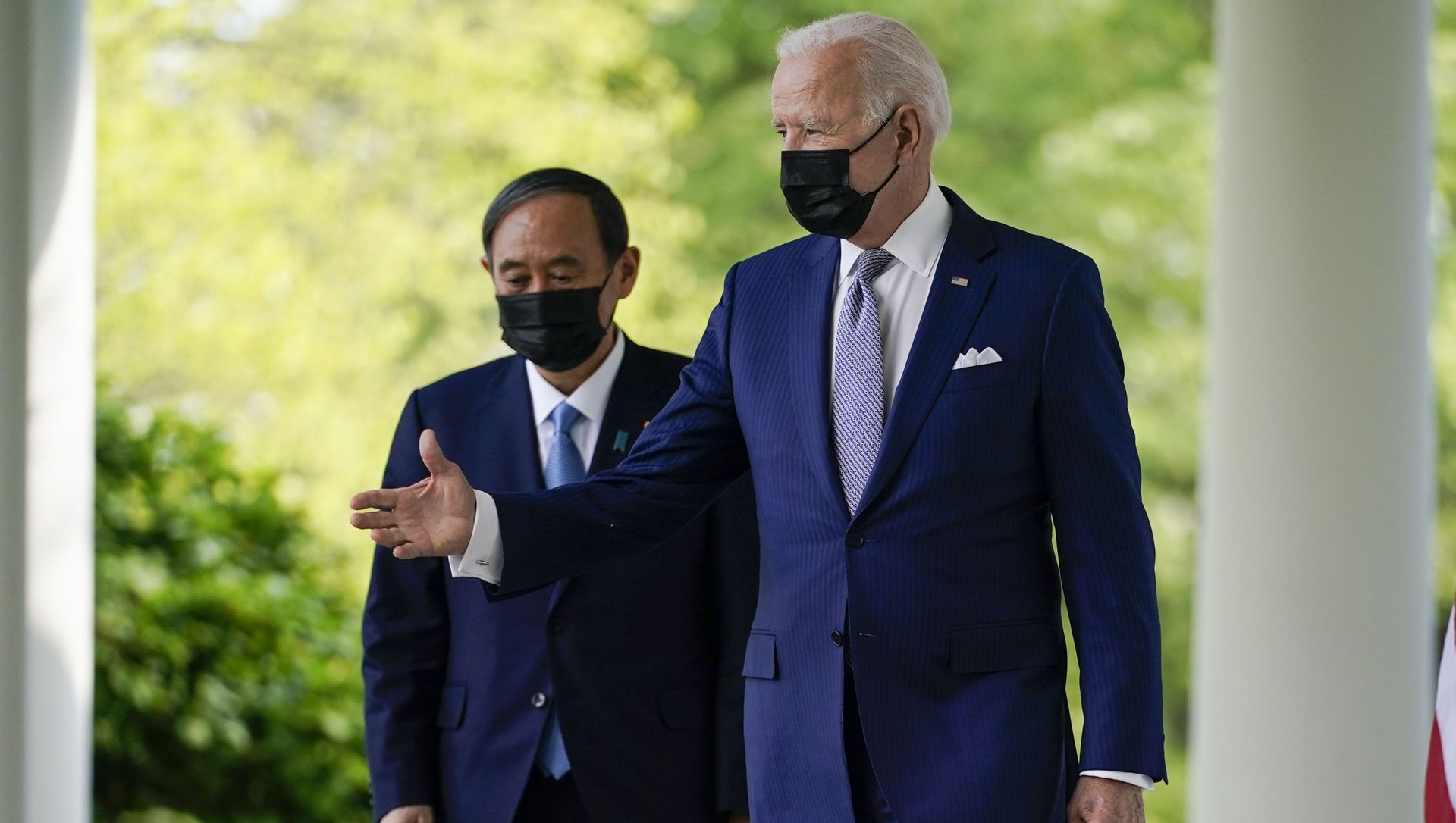 President Joe Biden, accompanied by Japanese Prime Minister Yoshihide Suga, walks from the Oval Office to speak at a news conference in the Rose Garden of the White House, Friday, April 16, 2021, in Washington. President Joe Biden, accompanied by Japanese Prime Minister Yoshihide Suga, walks from the Oval Office to speak at a news conference in the Rose Garden of the White House, Friday, April 16, 2021, in Washington. - Sputnik International, 1920, 16.04.2021