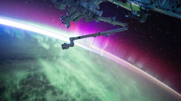 Orbit space ship - Sputnik International
