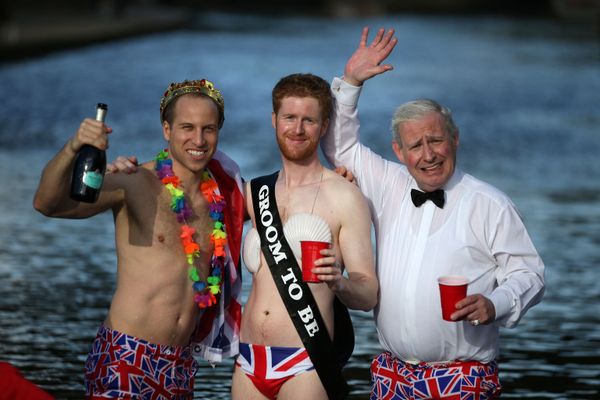 Lookalikes of Britain's Prince William, Duke of Cambridge (L), Britain's Prince Harry (C) and Britain's Prince Charles, Prince of Wales (R) pose for a picture in London  - Sputnik International