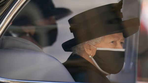 Britain's Queen Elizabeth II arrives for the funeral of Britain's Prince Philip, who died at the age of 99, at St George's Chapel, in Windsor, Britain, April 17, 2021. - Sputnik International