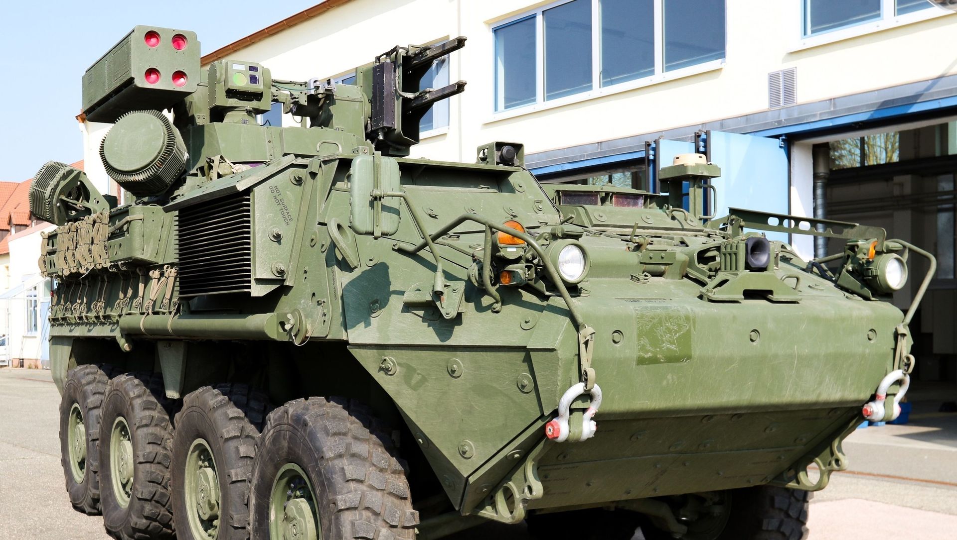 The 5th Battalion, 4th Air Defense Artillery Regiment (5-4 ADA), 10th Army Air and Missile Defense Command, is the first unit in the Army to receive the Mobile Short Range Air Defense (M-SHORAD) system. The M-SHORAD integrates existing guns, missiles, rockets and sensors onto a Stryker A1 vehicle. The system is designed to defend maneuvering forces against unmanned aircraft systems, rotary-wing and residual fixed-wing threats. The 5th Battalion, 4th Air Defense Artillery Regiment (5-4 ADA), 10th Army Air and Missile Defense Command, is the first unit in the Army to receive the Mobile Short Range Air Defense (M-SHORAD) system. The M-SHORAD integrates existing guns, missiles, rockets and sensors onto a Stryker A1 vehicle. The system is designed to defend maneuvering forces against unmanned aircraft systems, rotary-wing and residual fixed-wing threats. - Sputnik International, 1920, 23.04.2021