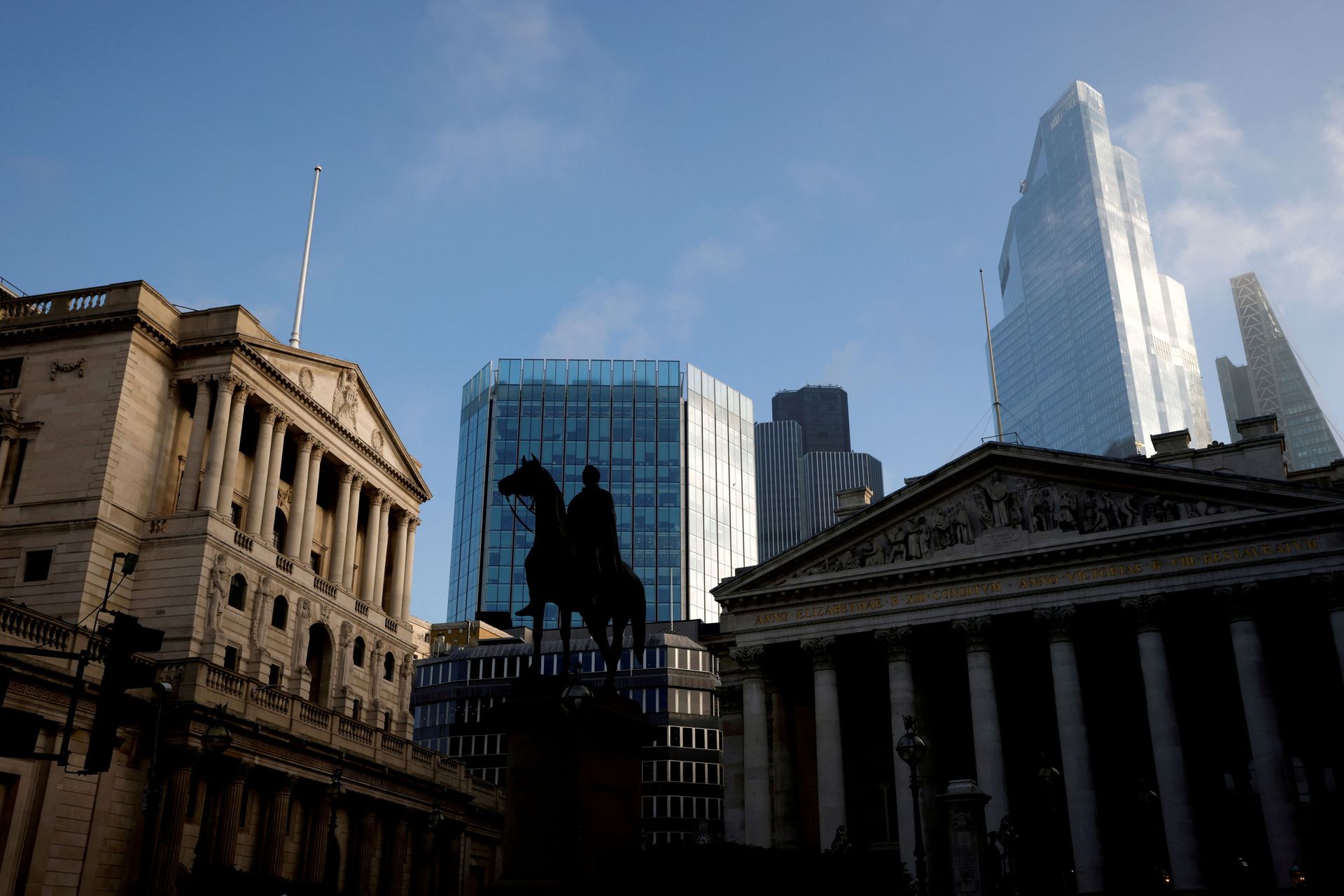The Bank of England and the City of London financial district in London, Britain, November 5, 2020 The Bank of England and the City of London financial district in London, Britain, November 5, 2020 - Sputnik International, 1920, 07.09.2021