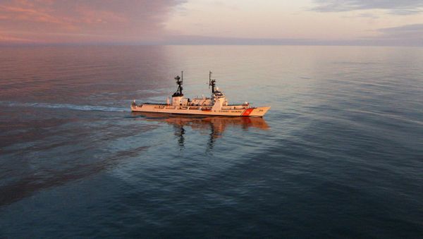 The Coast Guard Cutter Hamilton - Sputnik International