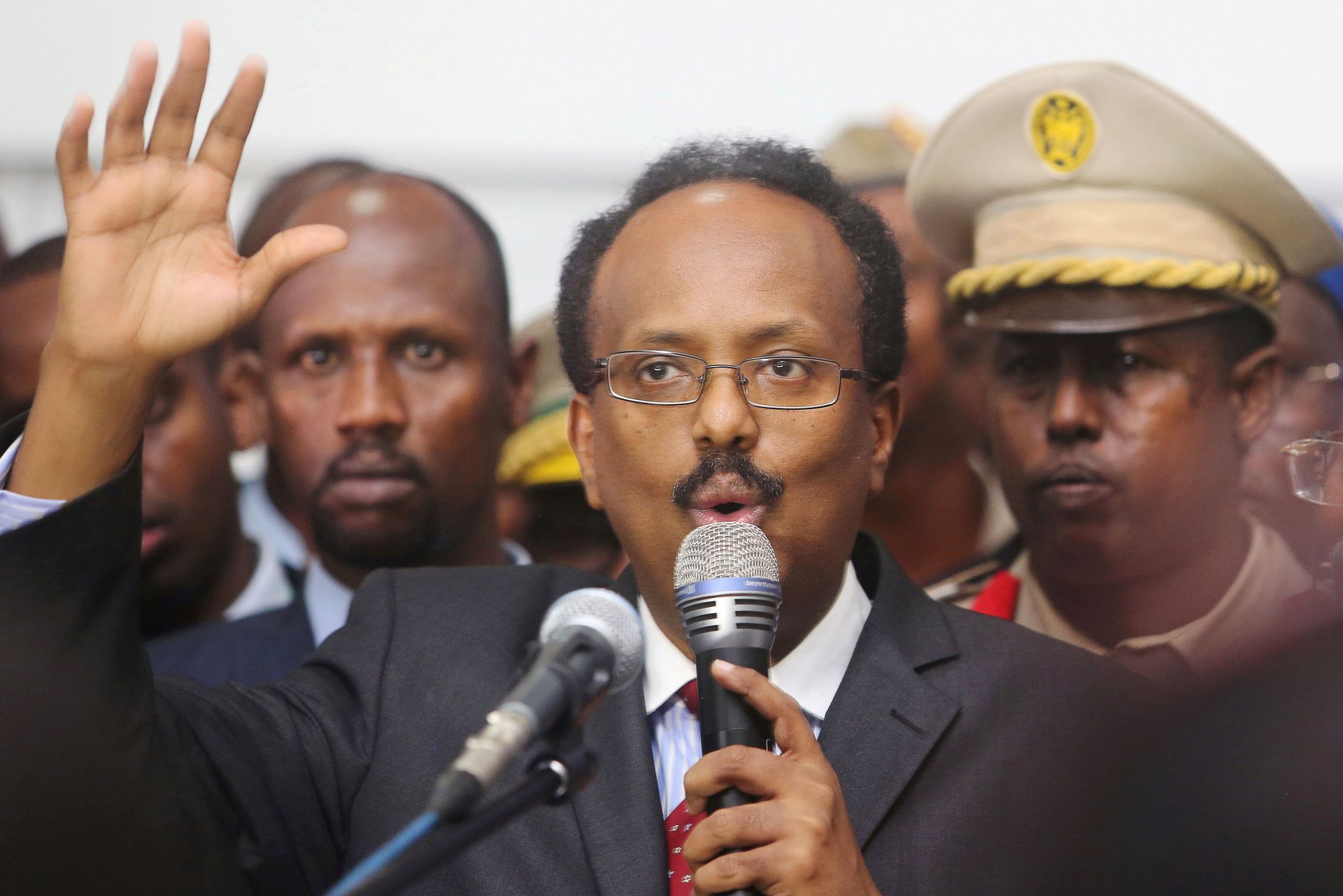 Somalia’s Farmaajo Walks Back Term Extension, But Opposition Calls Move ‘Meaningless, Insulting’ Somalia’s Farmaajo Walks Back Term Extension, But Opposition Calls Move ‘Meaningless, Insulting’ - Sputnik International, 1920, 28.04.2021