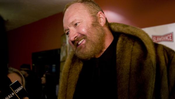 Randy Quaid being interviewed by Canal+. - Sputnik International