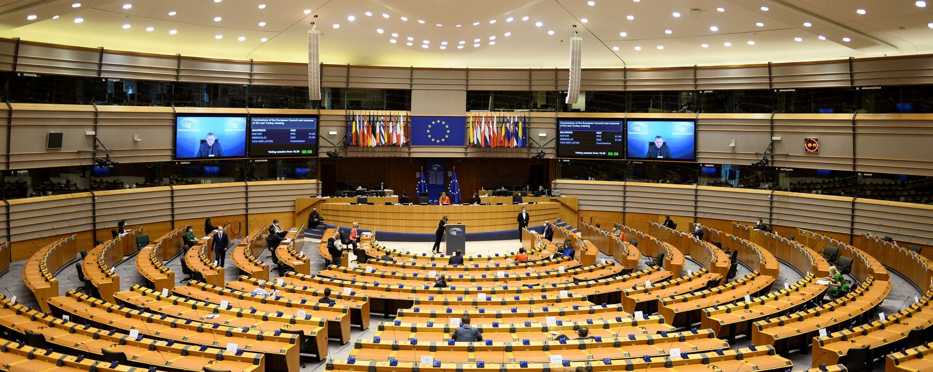 European Council President Charles Michel and European Commission President Ursula von der Leyen attend the EU Parliament plenary session in Brussels, Belgium April 26, 2021 European Council President Charles Michel and European Commission President Ursula von der Leyen attend the EU Parliament plenary session in Brussels, Belgium April 26, 2021 - Sputnik International, 1920