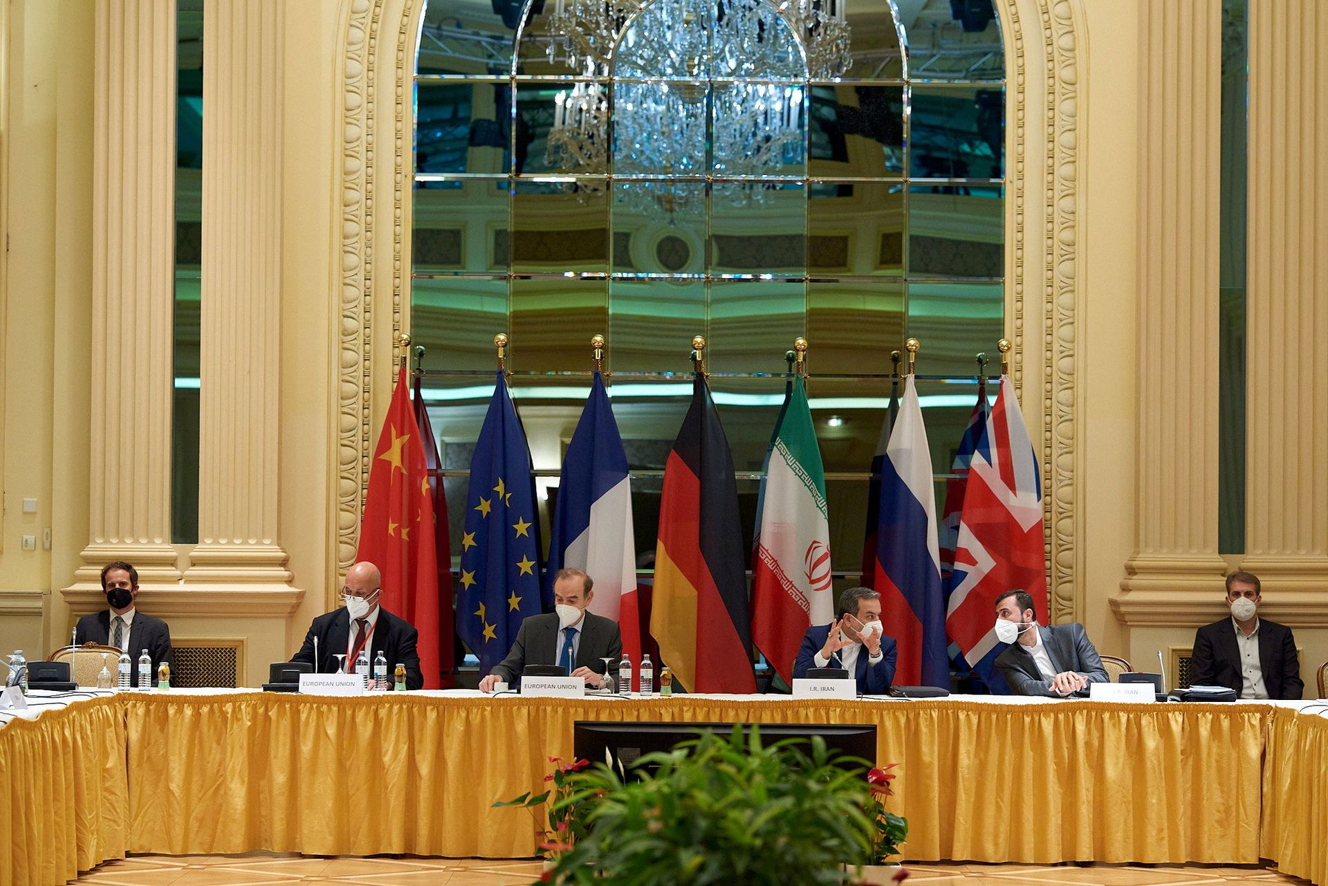 Israeli Media Suggest JCPOA Talks in Vienna Impacted by 'Deteriorating' Health of Iran's Khamenei Israeli Media Suggest JCPOA Talks in Vienna Impacted by 'Deteriorating' Health of Iran's Khamenei - Sputnik International, 1920, 06.05.2021