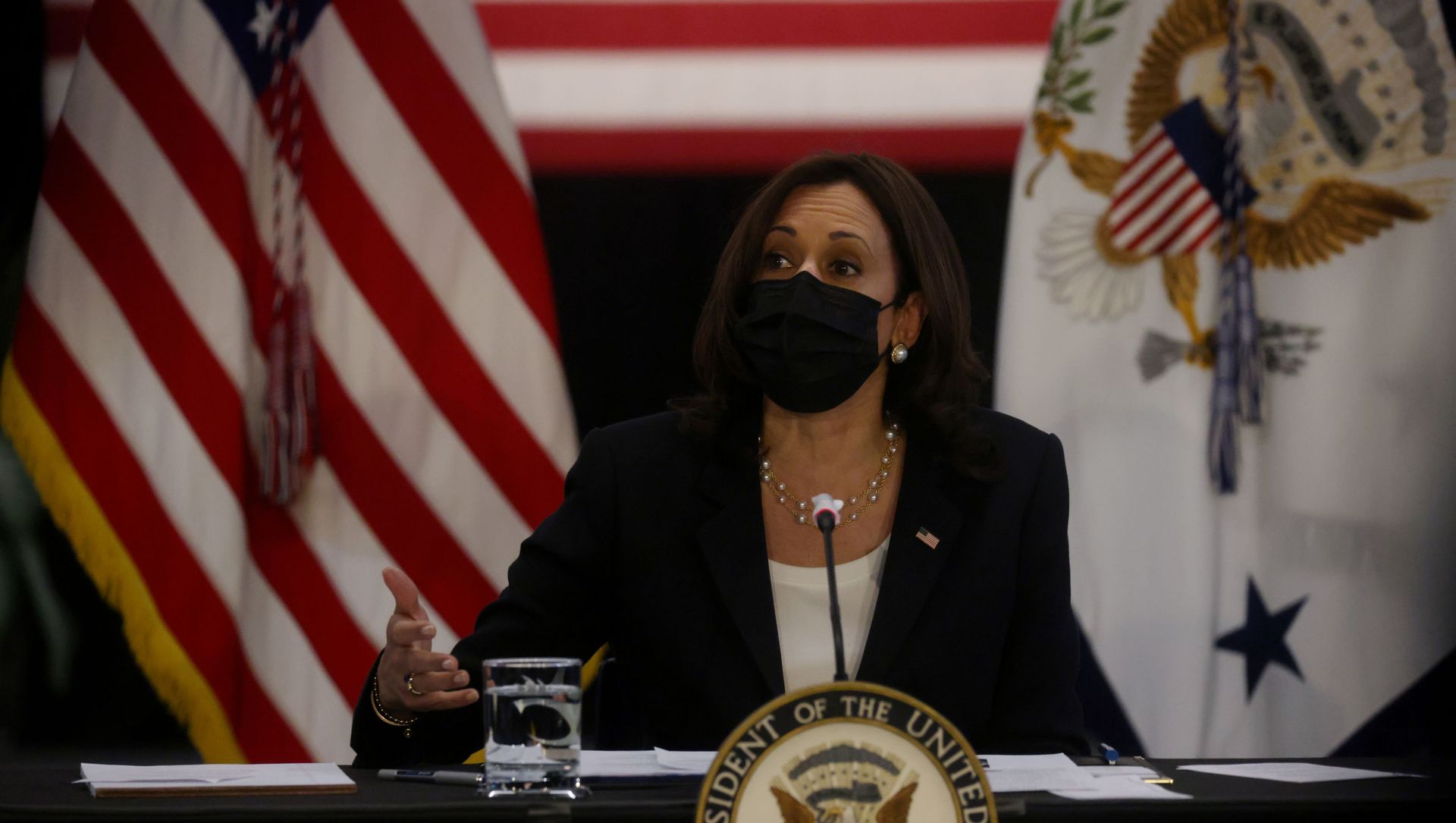 U.S. Vice President Kamala Harris takes part in a round table discussion about the economy as part of a promotion trip for the administration’s job’s plan in the Innovation Hub at the University of Cincinnati, in Cincinnati, Ohio, U.S. April 30, 2021. U.S. Vice President Kamala Harris takes part in a round table discussion about the economy as part of a promotion trip for the administration’s job’s plan in the Innovation Hub at the University of Cincinnati, in Cincinnati, Ohio, U.S. April 30, 2021. - Sputnik International, 1920, 01.05.2021