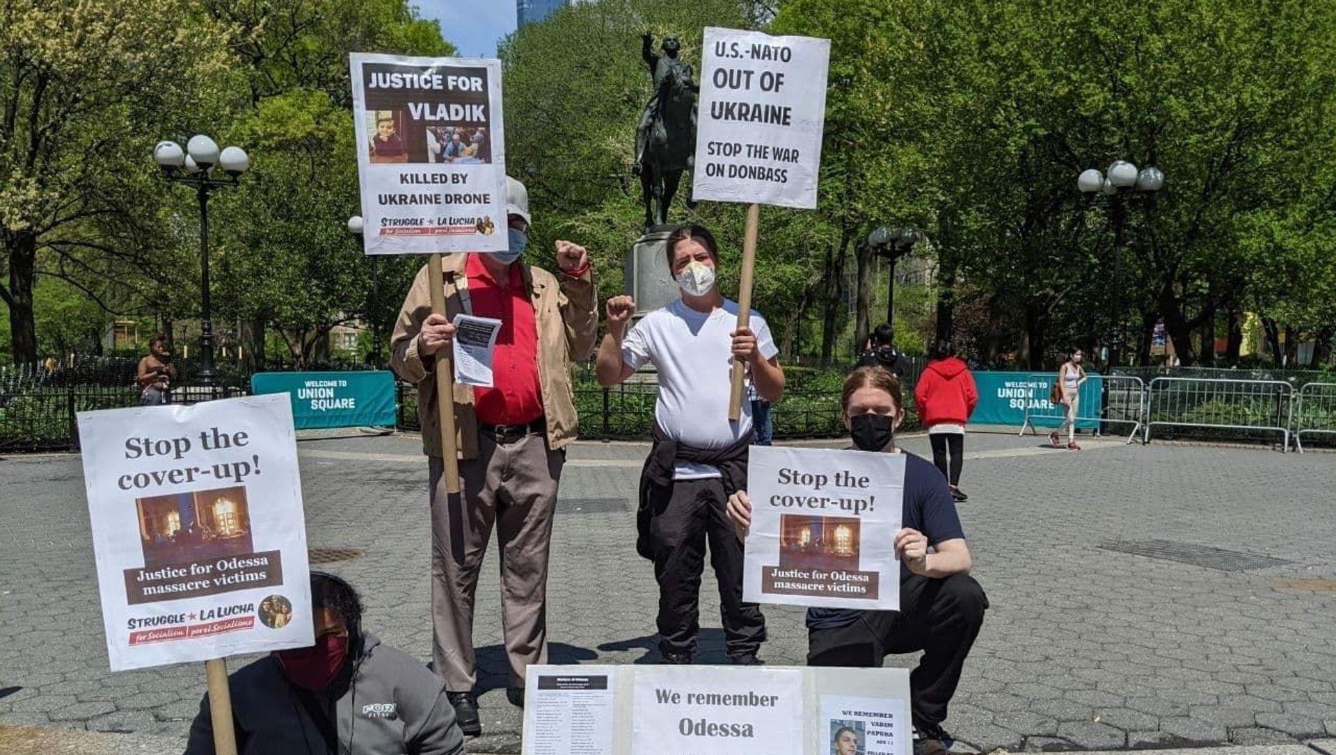Activists in NY Call on US to Stop Supporting Kiev, Draw Attention to the 2014 Odessa Massacre, on May 2, 2021. Activists in NY Call on US to Stop Supporting Kiev, Draw Attention to the 2014 Odessa Massacre, on May 2, 2021. - Sputnik International, 1920, 02.05.2021