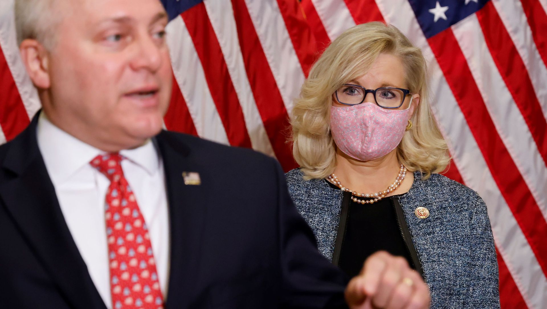 U.S. Representative Liz Cheney (R-WY) stands behind Representative Steve Scalise (R-LA) as he addresses reporters following a weekly House Republican caucus meeeting at the U.S. Capitol in Washington, U.S. April 20, 2021. U.S. Representative Liz Cheney (R-WY) stands behind Representative Steve Scalise (R-LA) as he addresses reporters following a weekly House Republican caucus meeeting at the U.S. Capitol in Washington, U.S. April 20, 2021. - Sputnik International, 1920, 04.05.2021
