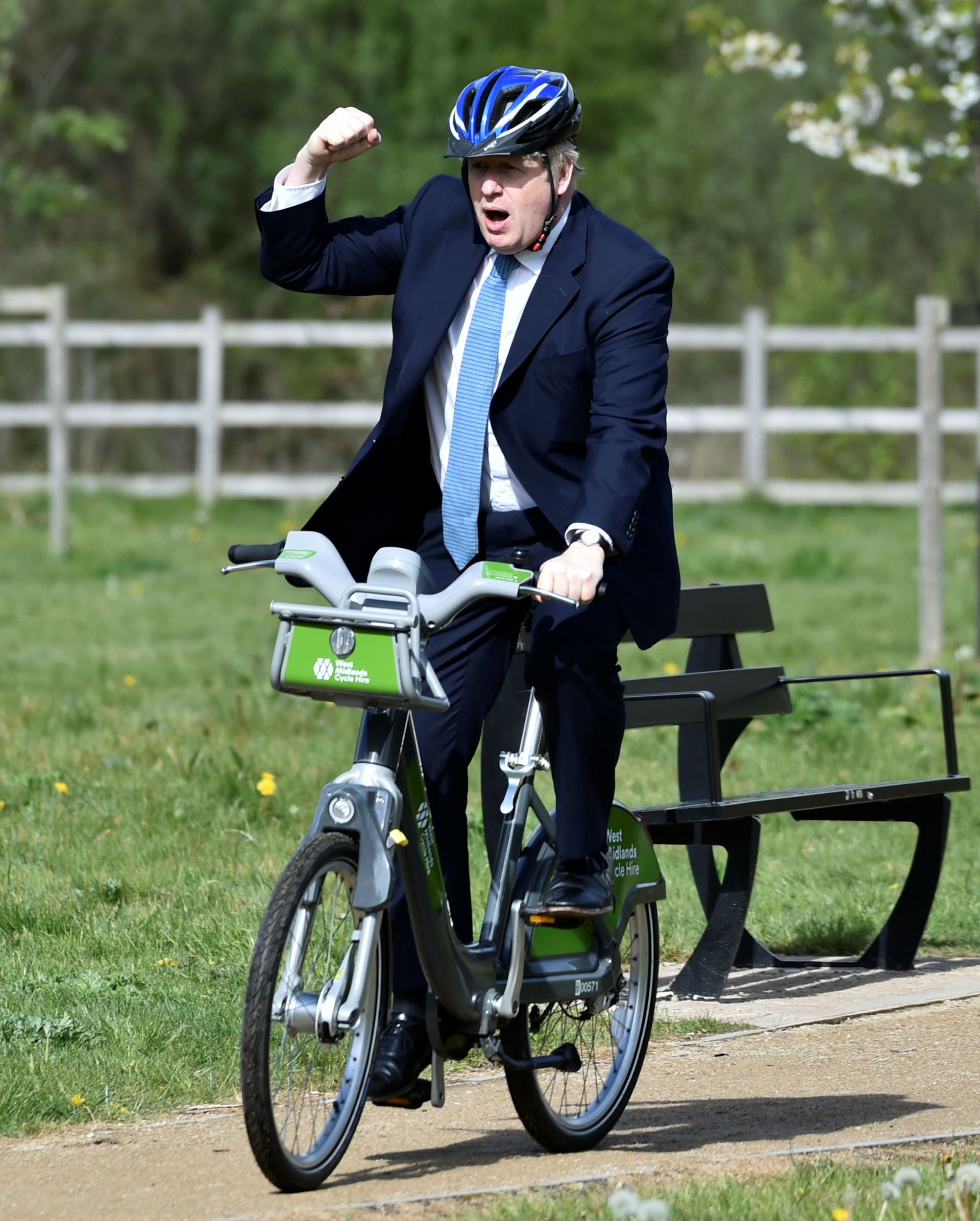 Super Thursday: What's up for Grabs in Britain's Kitchen-Sink Election? Super Thursday: What's up for Grabs in Britain's Kitchen-Sink Election? - Sputnik International, 1920, 06.05.2021