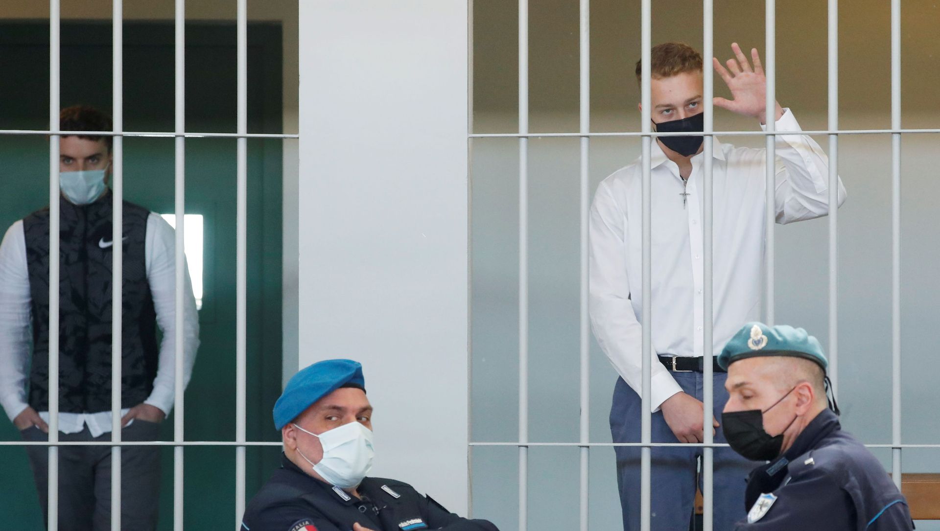 U.S. citizen Finnegan Lee Elder, accused of killing Carabinieri military police officer Mario Cerciello Rega, gestures as he waits next to Gabriel Natale-Hjorth for the start of a hearing as the verdict is expected to be announced, in Rome, Italy May 5, 2021. U.S. citizen Finnegan Lee Elder, accused of killing Carabinieri military police officer Mario Cerciello Rega, gestures as he waits next to Gabriel Natale-Hjorth for the start of a hearing as the verdict is expected to be announced, in Rome, Italy May 5, 2021. - Sputnik International, 1920, 05.05.2021