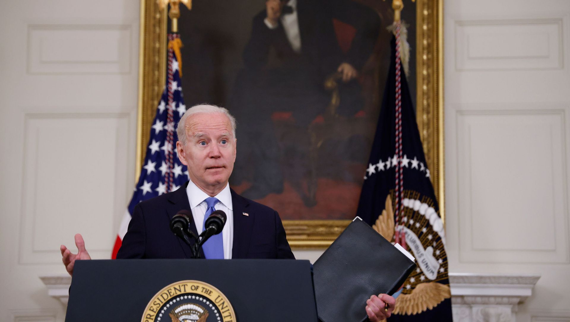 U.S. President Joe Biden delivers remarks on the state of his American Rescue Plan from the State Dining Room at the White House in Washington, D.C., U.S., May 5, 2021 U.S. President Joe Biden delivers remarks on the state of his American Rescue Plan from the State Dining Room at the White House in Washington, D.C., U.S., May 5, 2021 - Sputnik International, 1920, 06.05.2021
