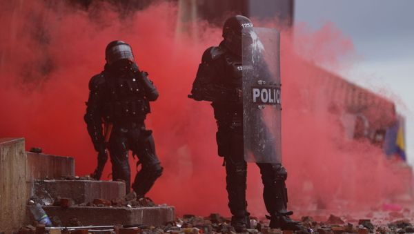 Violent Anti-Government Protests in Colombia - Sputnik International