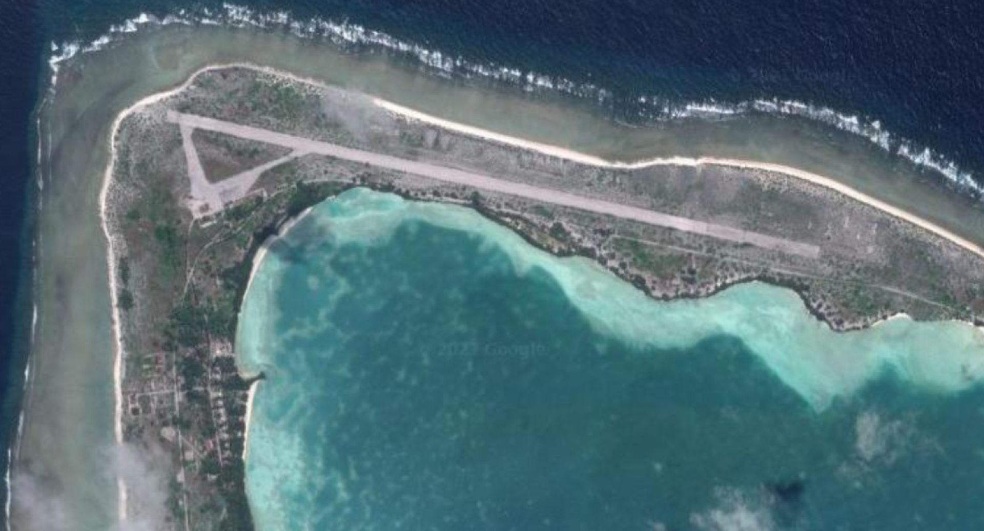 Kiribati Clamor: Western Experts Fear Chinese Runway Repair Actually Aims at New Air Base Kiribati Clamor: Western Experts Fear Chinese Runway Repair Actually Aims at New Air Base - Sputnik International, 1920, 06.05.2021