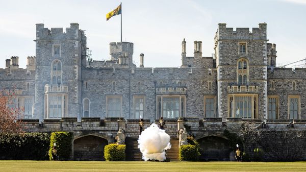 The King's Troop Royal Horse Artillery fire guns from the East Lawn of Windsor Castle during the funeral of Britain's Prince Philip, husband of Queen Elizabeth, who died at the age of 99, in Windsor, Britain, April 17, 2021 - Sputnik International
