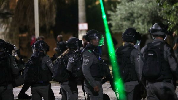 Israeli police gather during clashes with Palestinians at the compound that houses Al-Aqsa Mosque, known to Muslims as Noble Sanctuary and to Jews as Temple Mount, amid tension over the possible eviction of several Palestinian families from homes on land claimed by Jewish settlers in the Sheikh Jarrah neighbourhood, in Jerusalem's Old City, May 7, 2021.  - Sputnik International