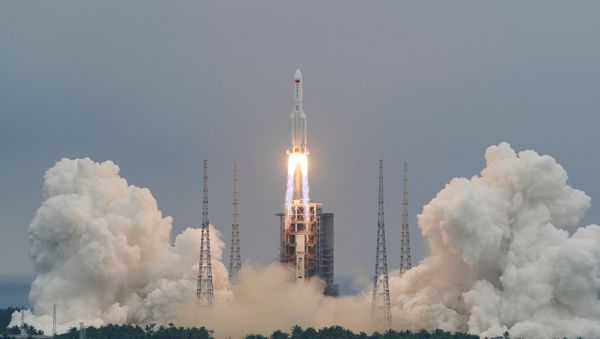 The Long March-5B Y2 rocket, carrying the core module of China's space station Tianhe, takes off from Wenchang Space Launch Center in Hainan province, China April 29, 2021 The Long March-5B Y2 rocket, carrying the core module of China's space station Tianhe, takes off from Wenchang Space Launch Center in Hainan province, China April 29, 2021 - Sputnik International