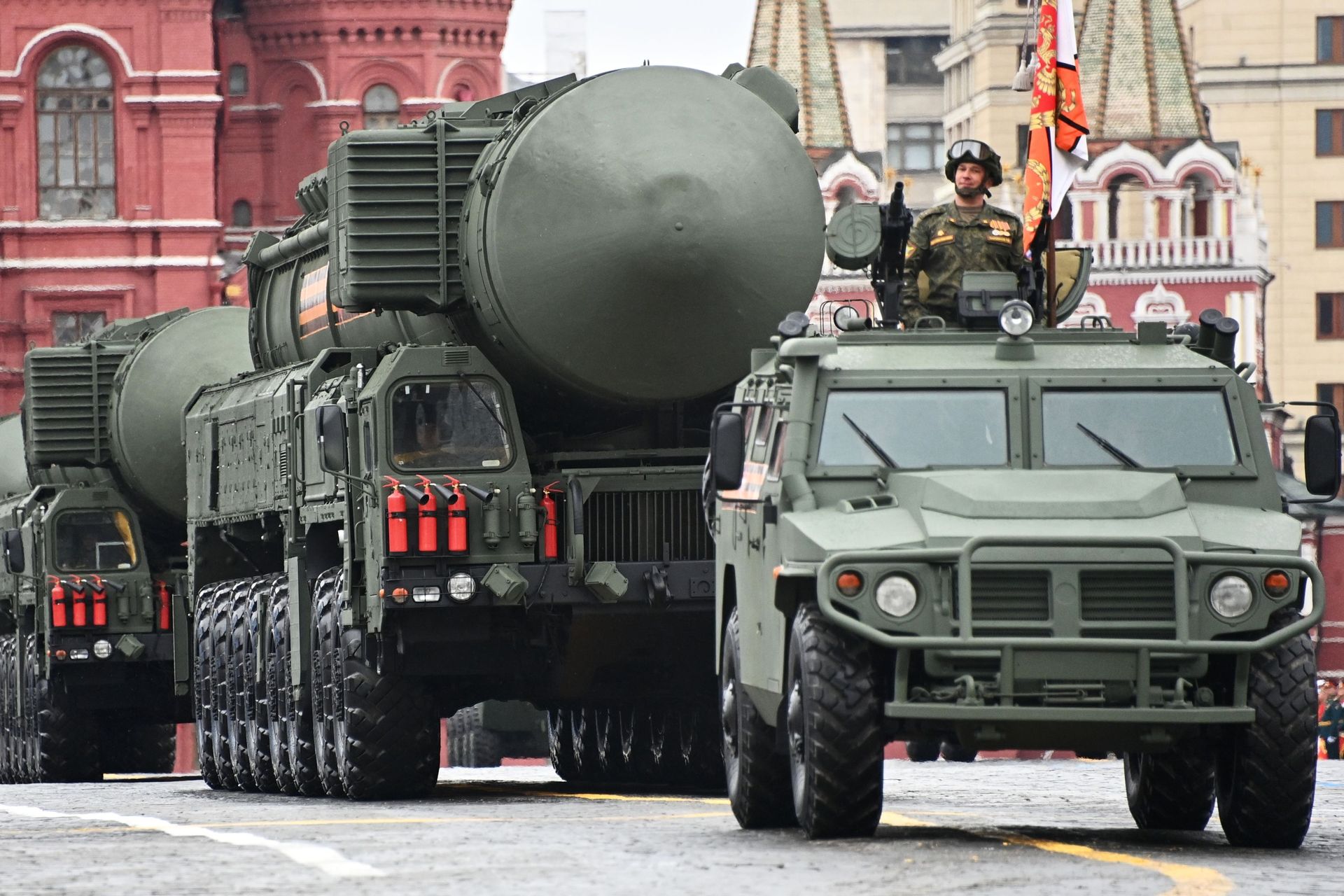 Tigr-M armoured vehicle followed by Yars ICBM launchers as Strategic Rocket Troops vehicles enter Red Square - Sputnik International, 1920, 08.05.2024